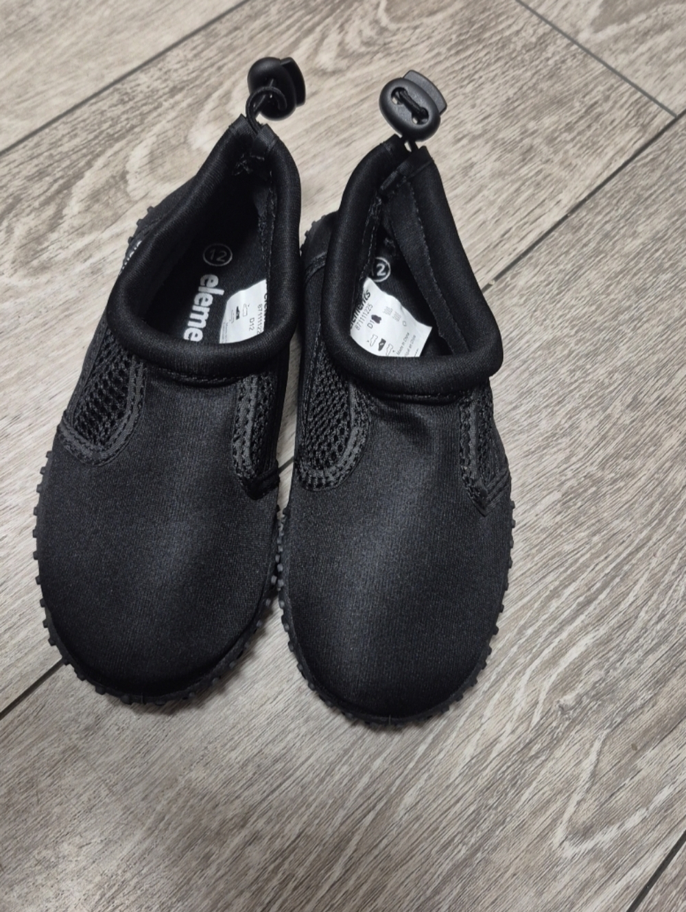 Element Kids Black Water/Aqua/Beach/Pool/Swim Shoes. Breathable Mesh